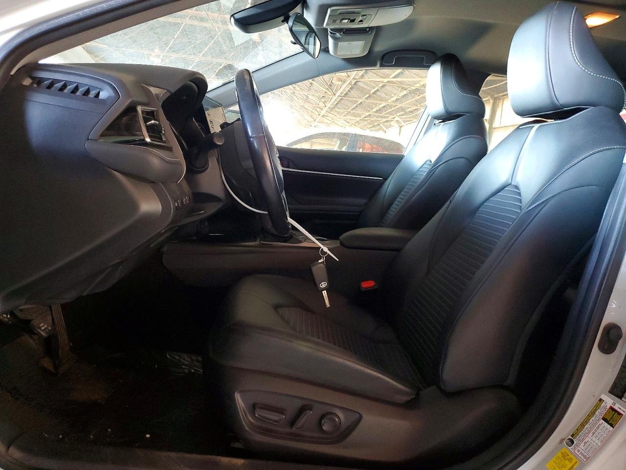 2023 TOYOTA CAMRY SE photo 7