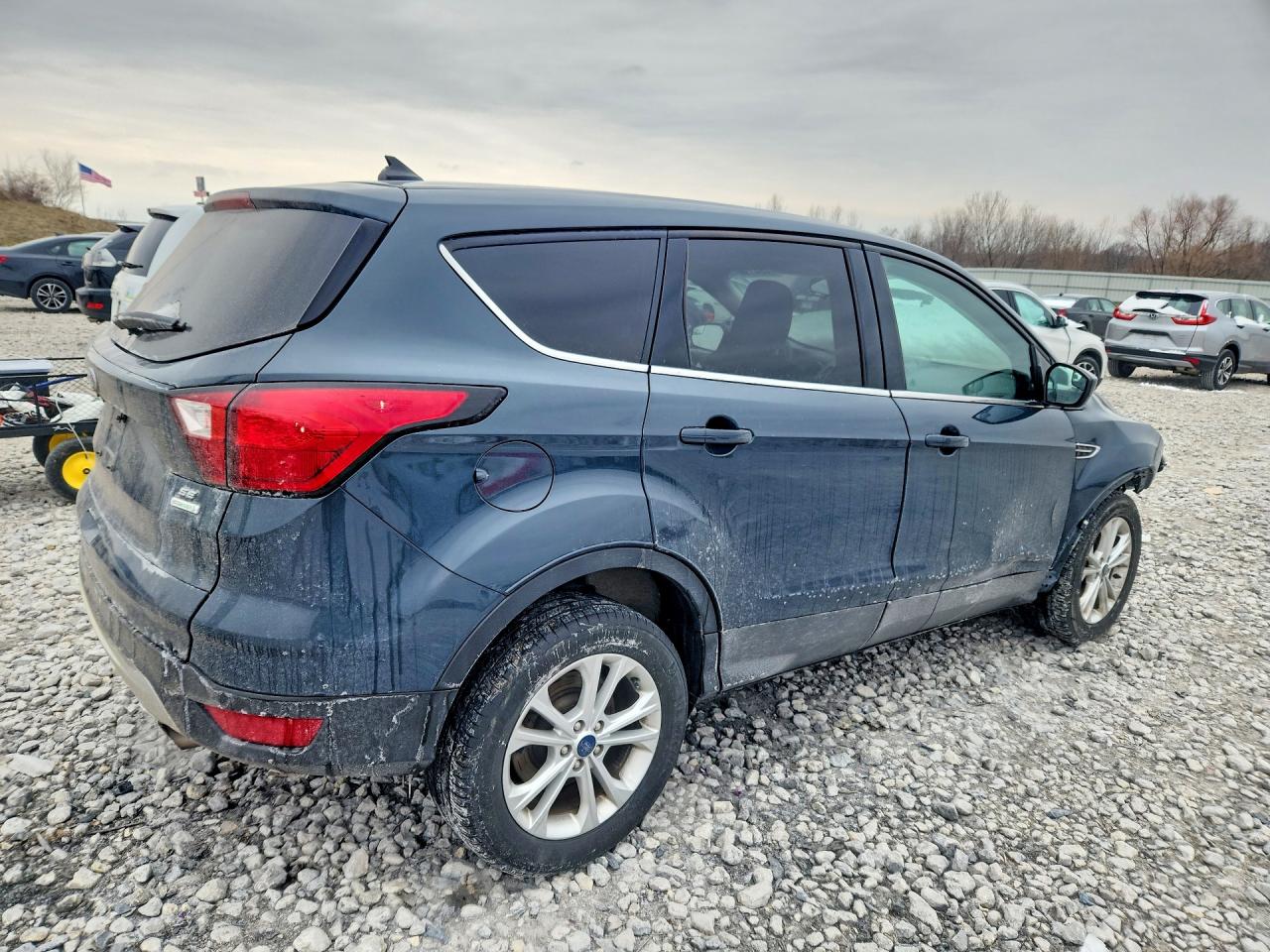 2019 FORD ESCAPE SE photo 5