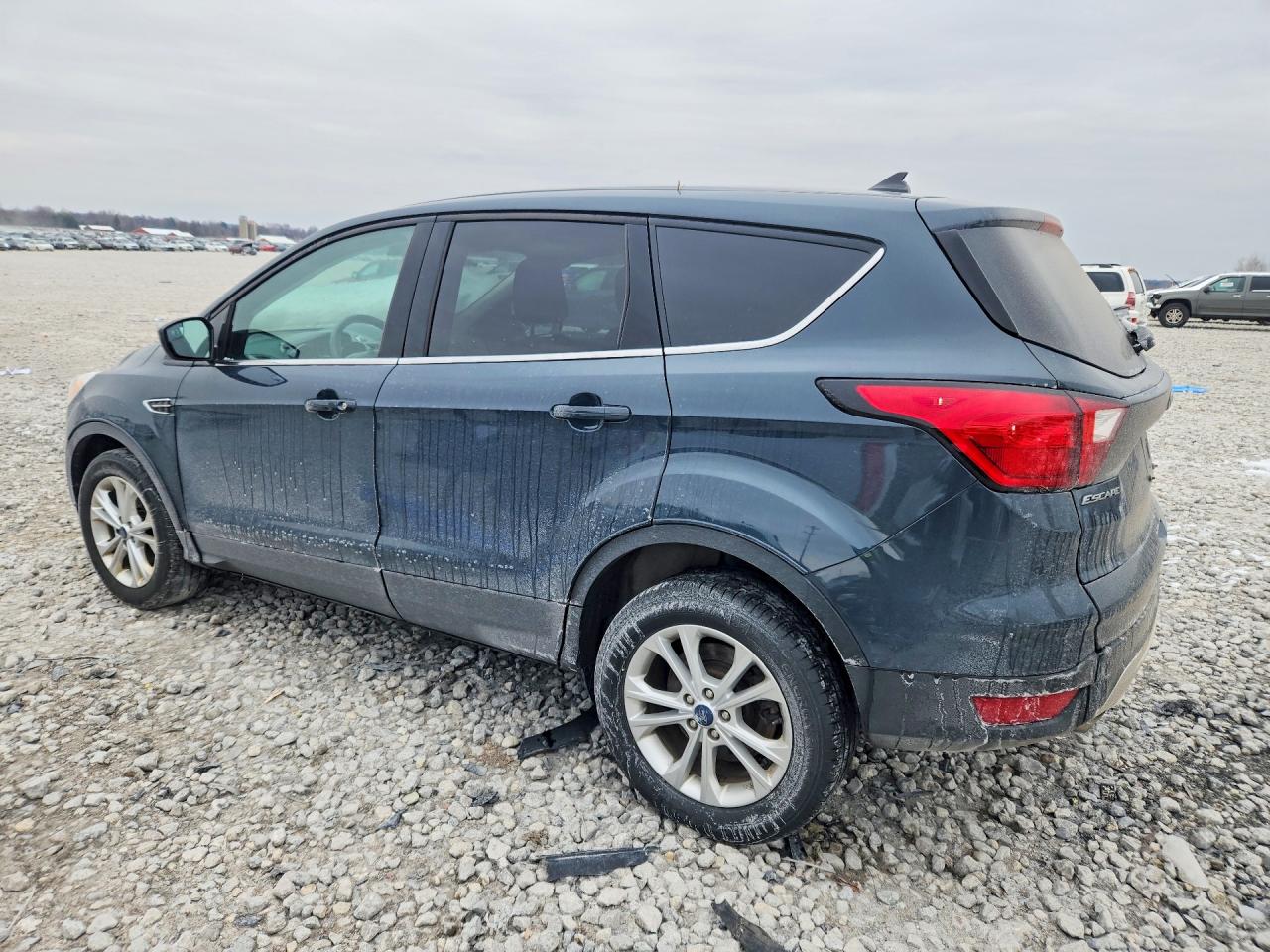 2019 FORD ESCAPE SE photo 3