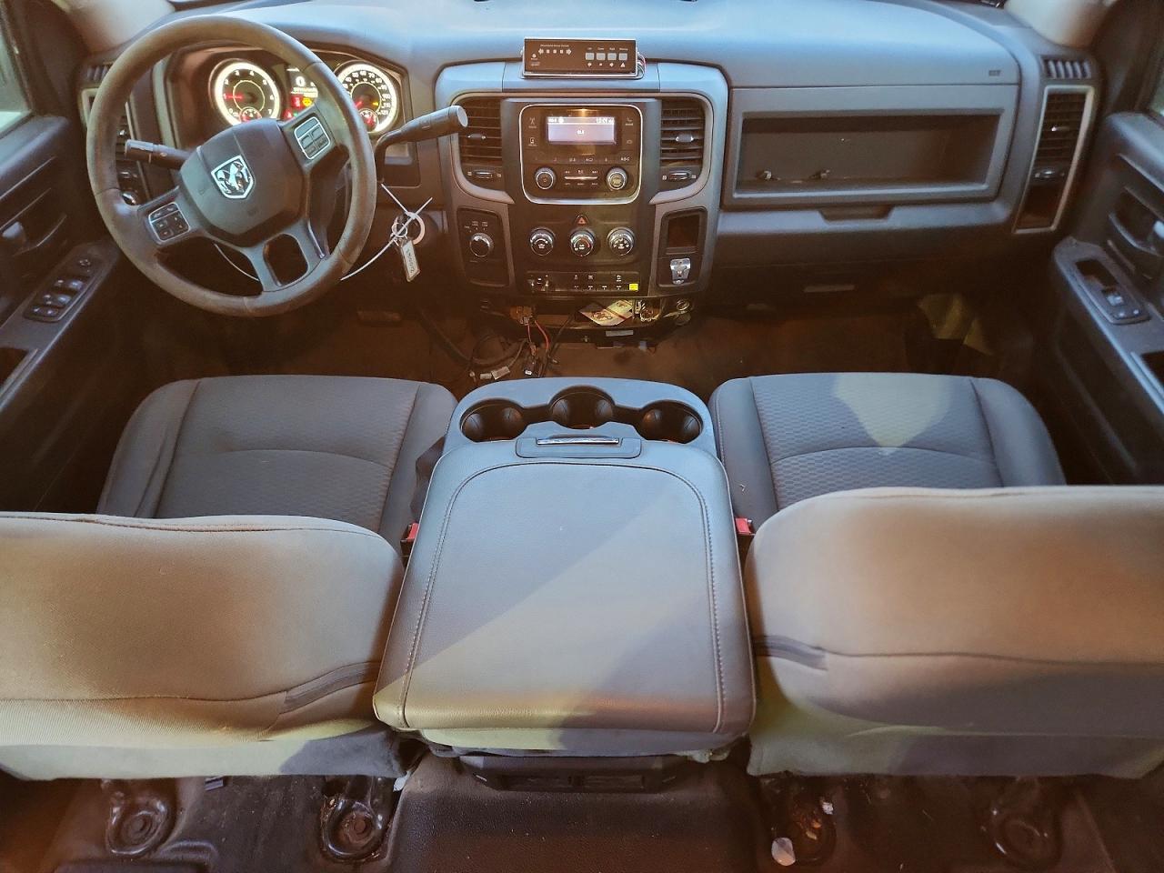 2017 RAM 2500 ST photo 22