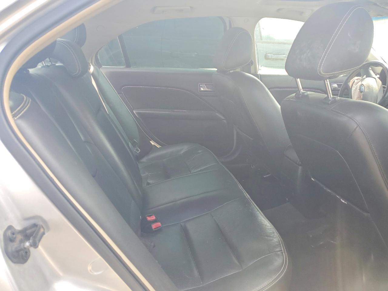 2011 FORD FUSION SEL photo 19