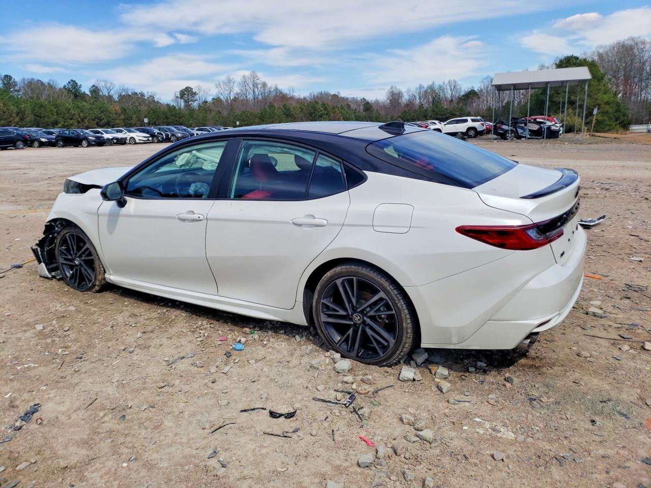 2025 TOYOTA CAMRY XSE photo 3