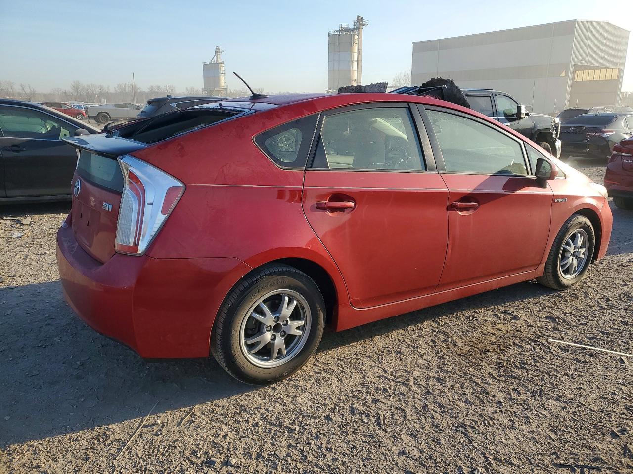2015 TOYOTA PRIUS THREE photo 5