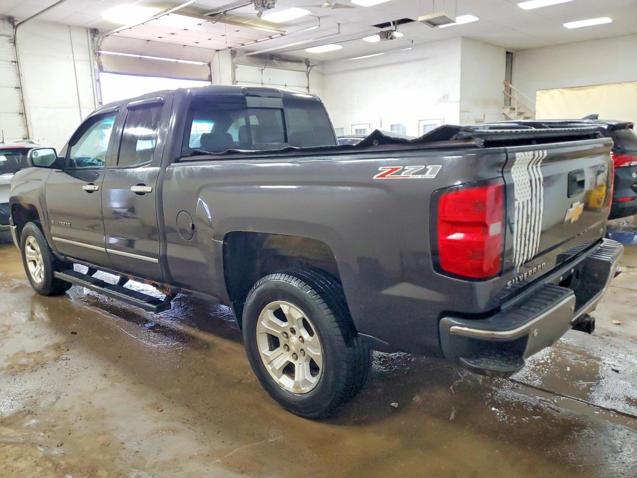 2014 CHEVROLET SILVERADO K1500 LTZ photo 2