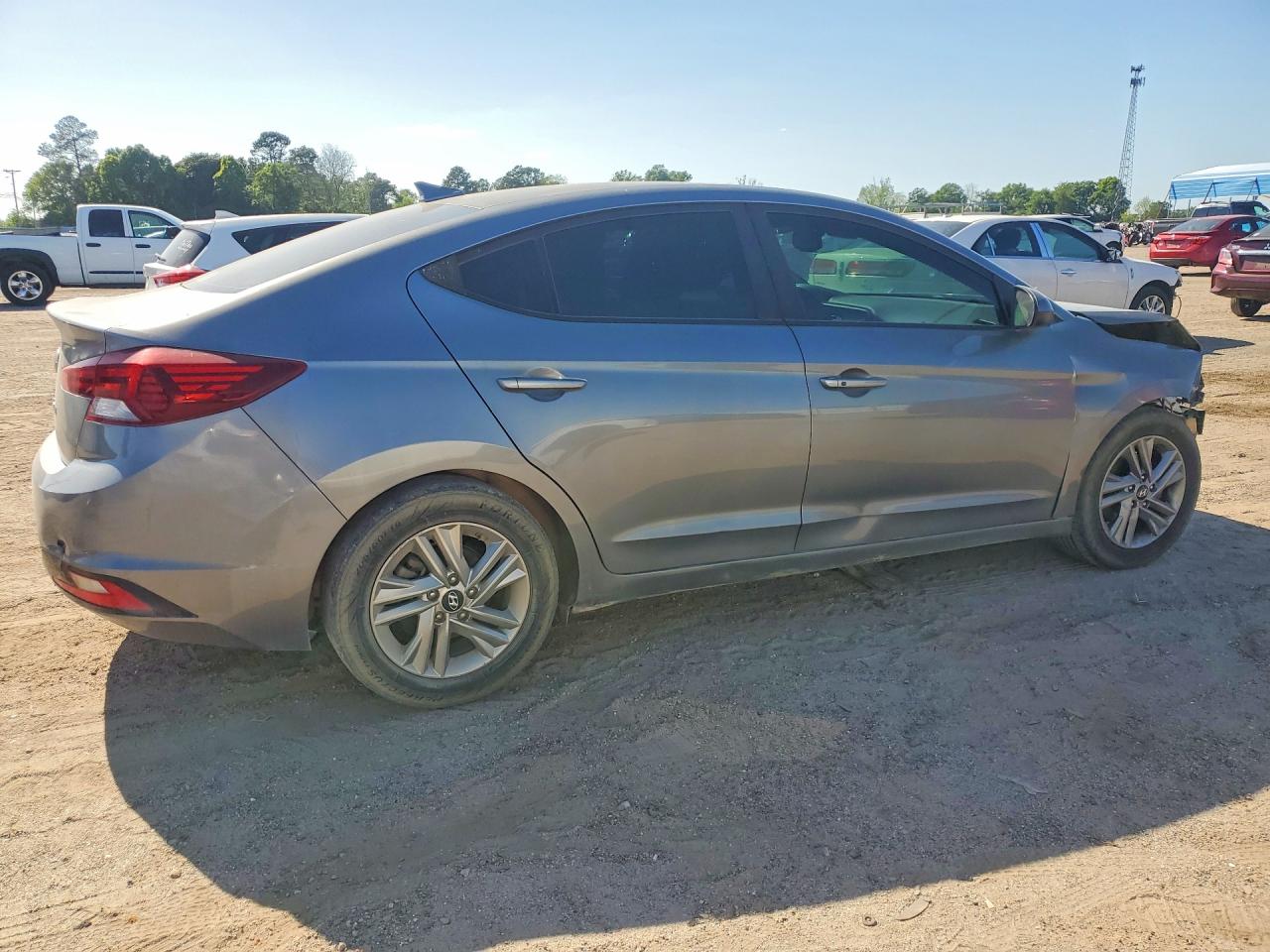 2019 HYUNDAI ELANTRA VALUE EDITION photo 7