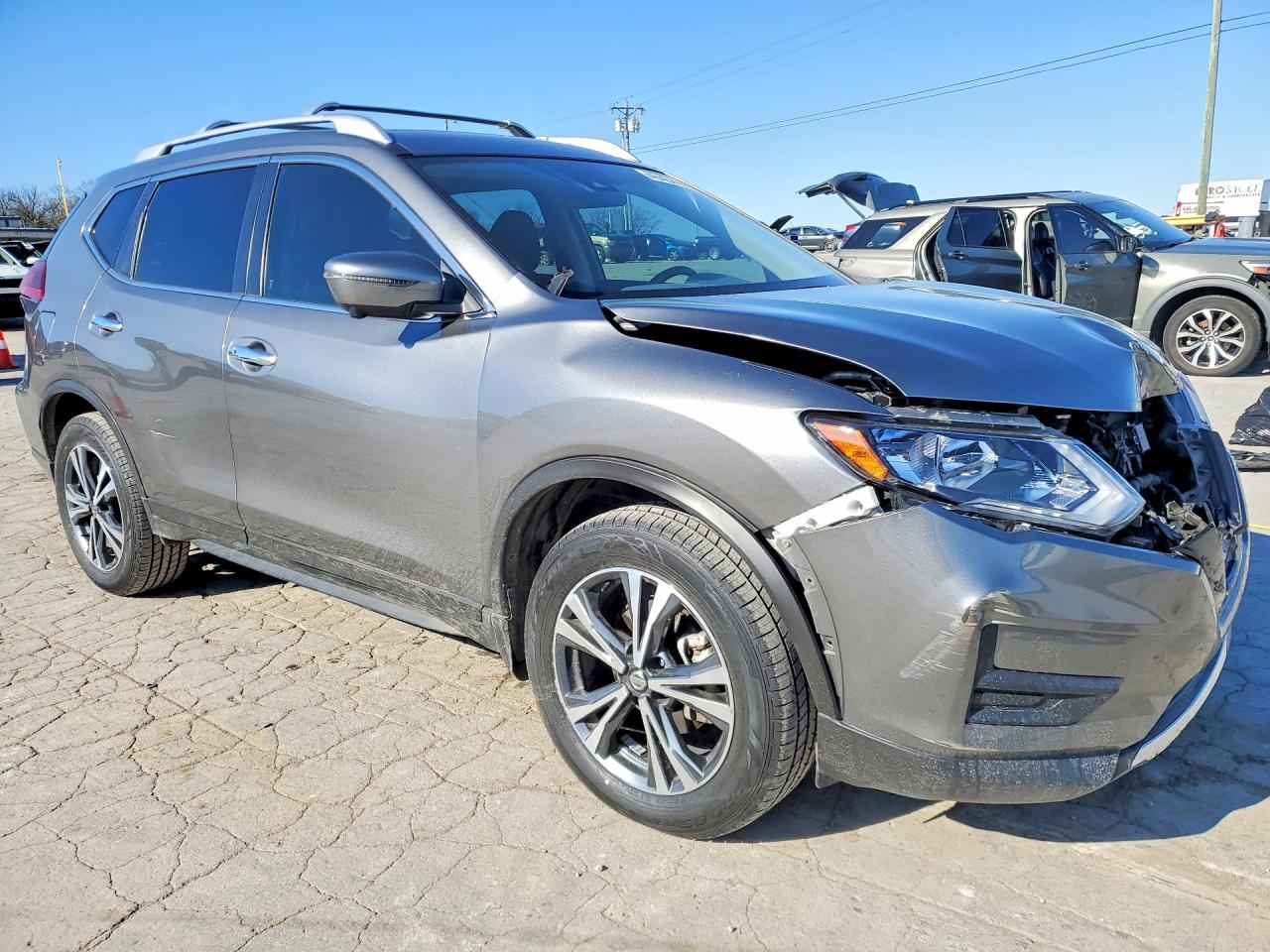 2019 NISSAN ROGUE SV photo 10