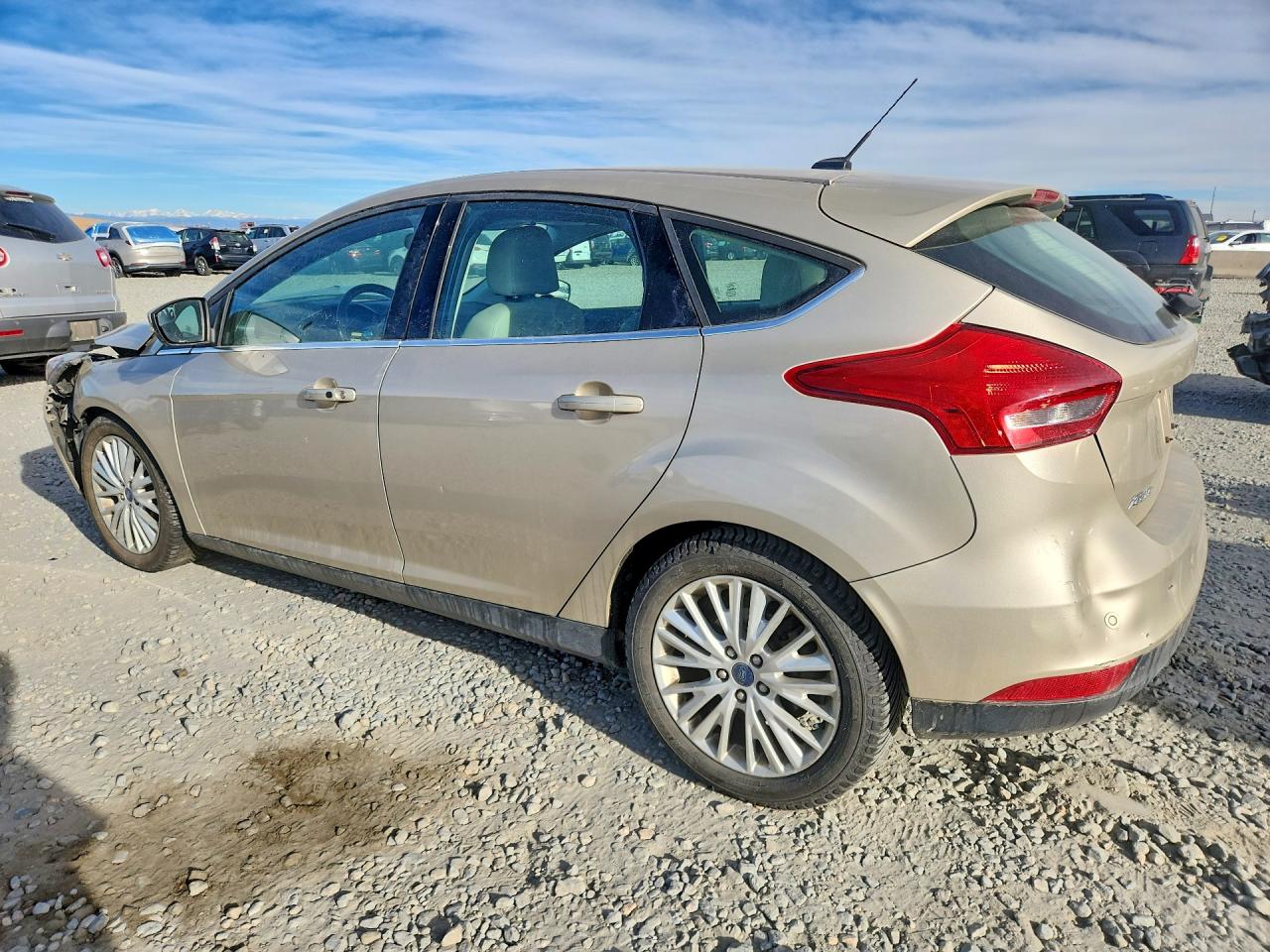 2017 FORD FOCUS TITANIUM photo 2