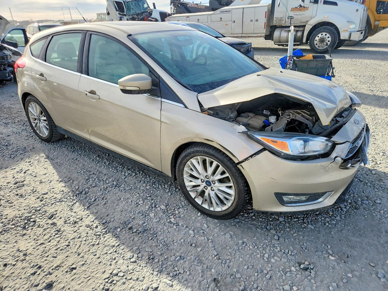 2017 FORD FOCUS TITANIUM photo 4