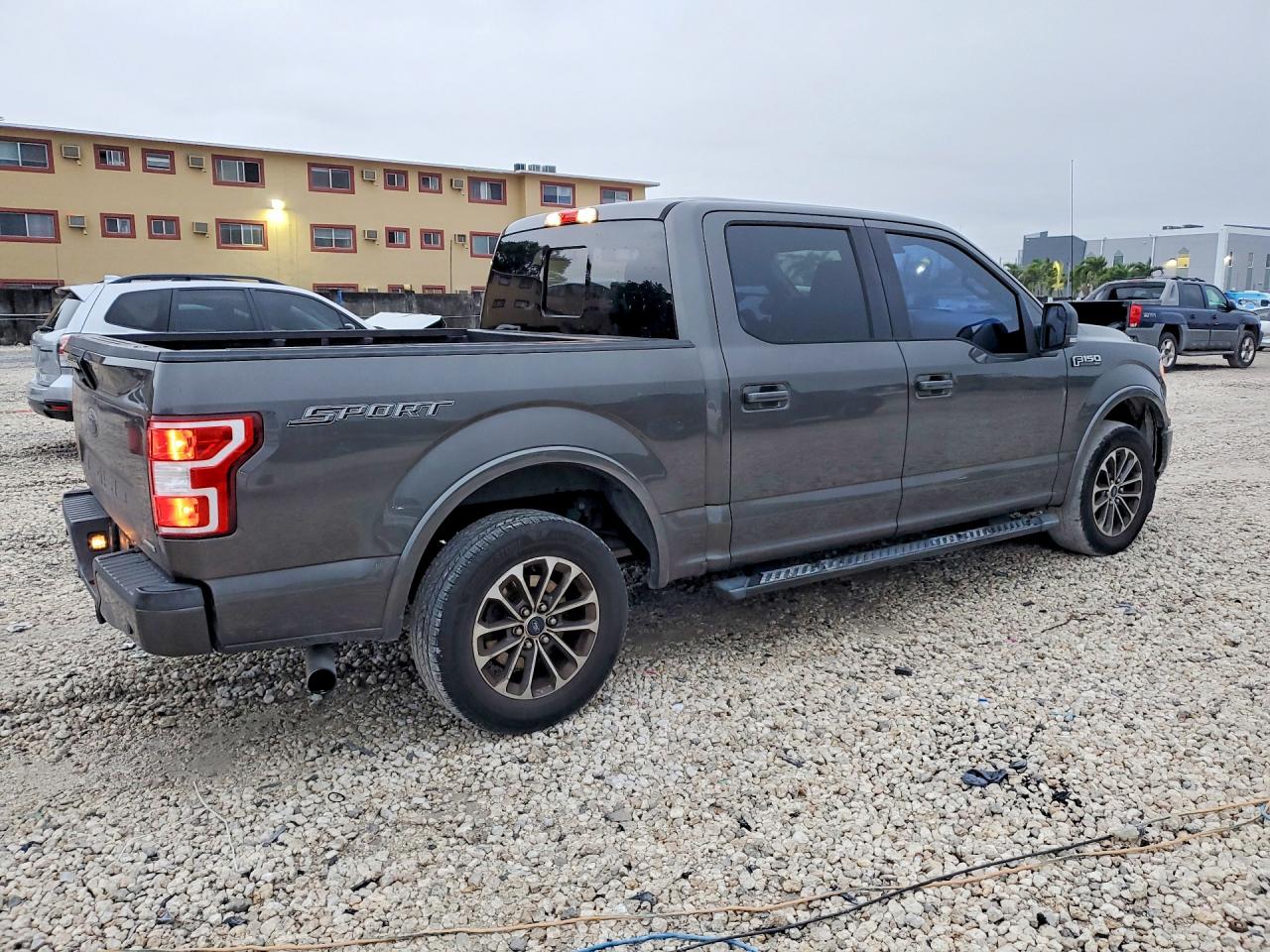 2018 FORD F150 SUPERCREW photo 5