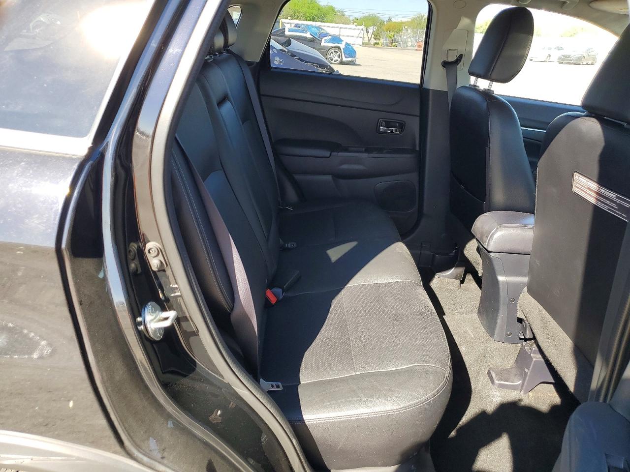 2016 MITSUBISHI OUTLANDER SPORT SEL photo 31
