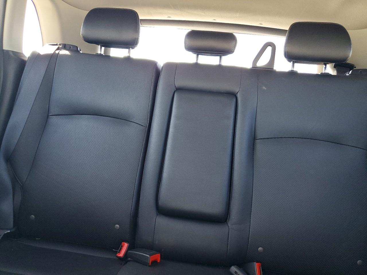 2016 MITSUBISHI OUTLANDER SPORT SEL photo 28