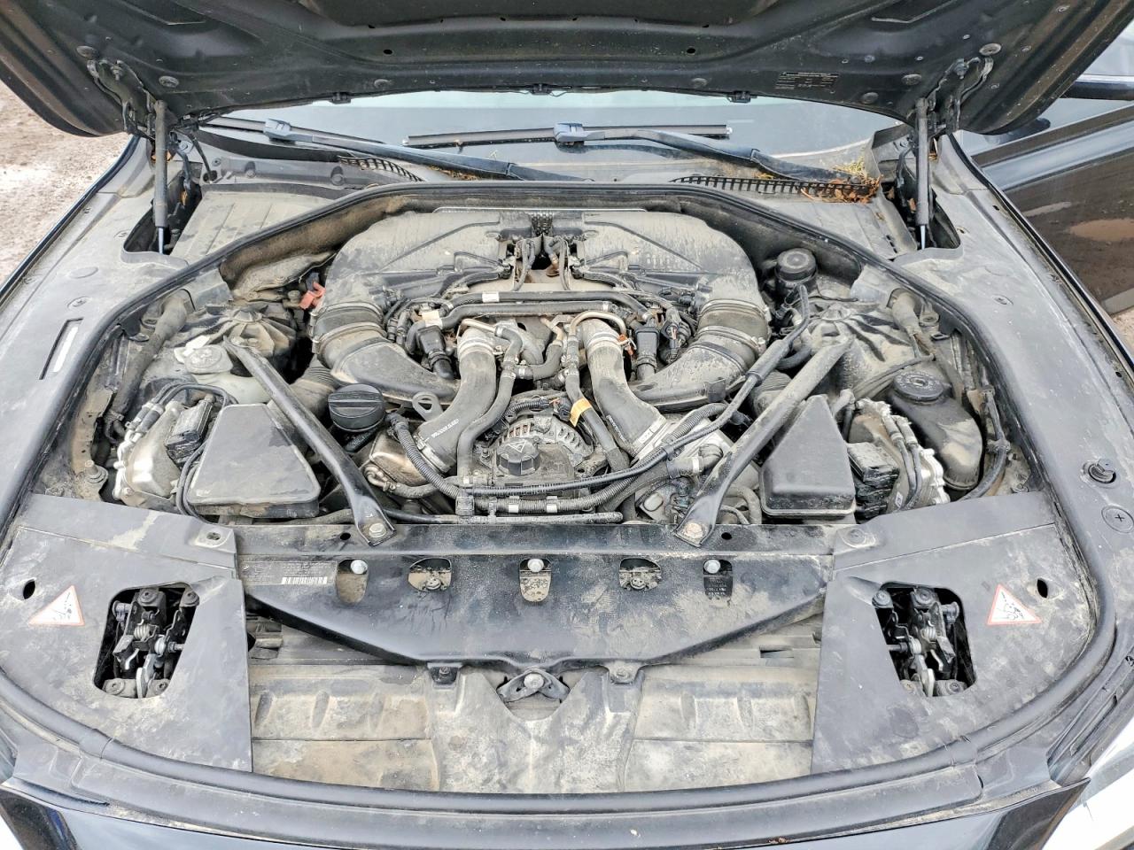2013 BMW 750 LXI photo 11