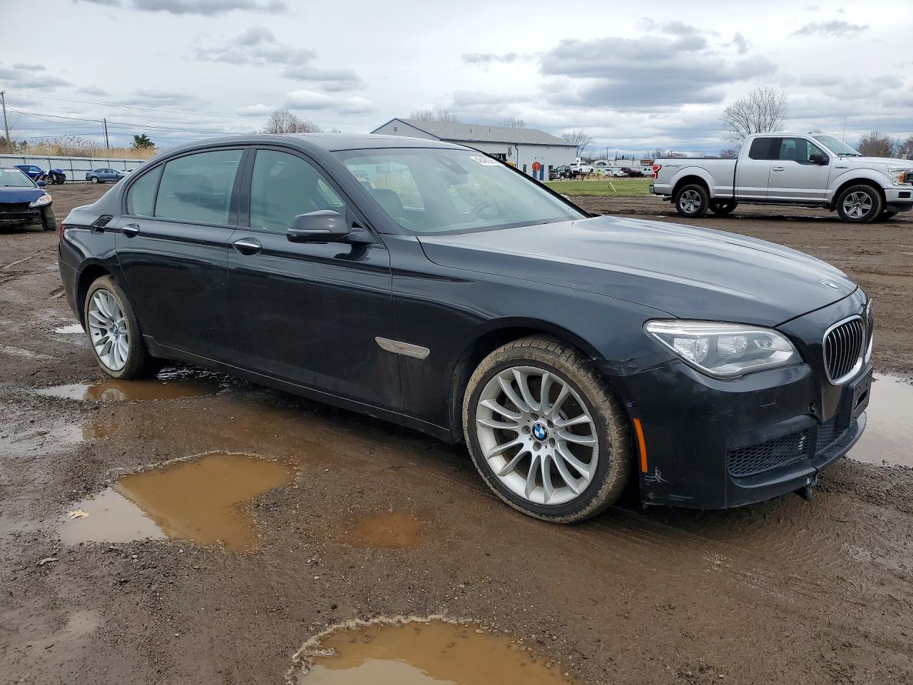 2013 BMW 750 LXI photo 4