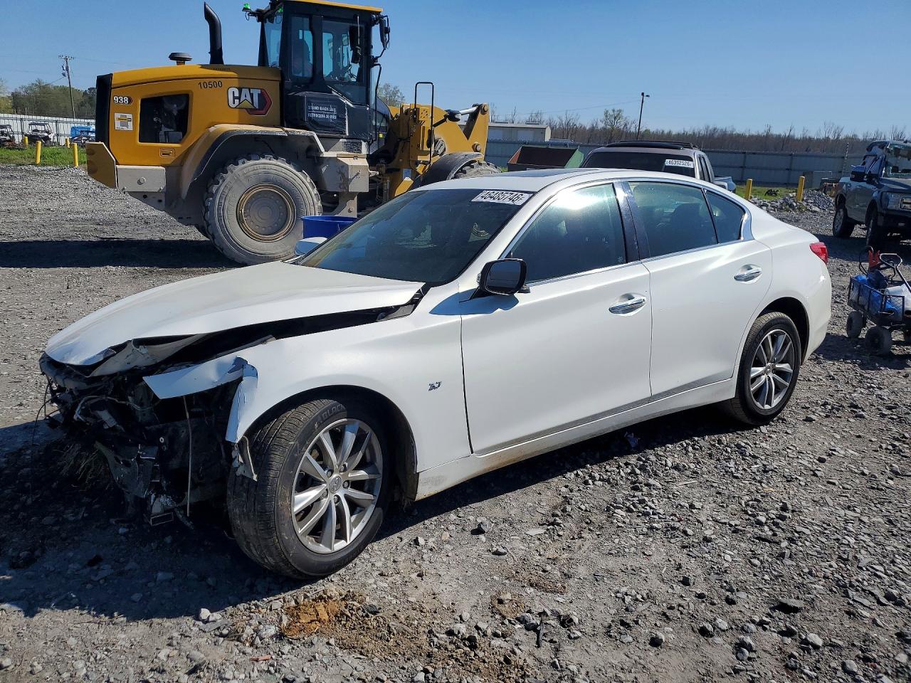 2015 INFINITI Q50