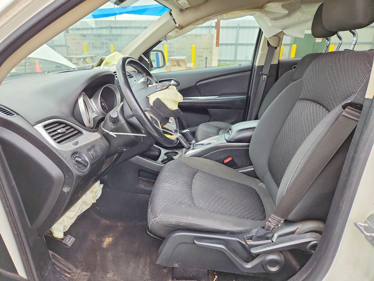 2018 DODGE JOURNEY SE photo 19