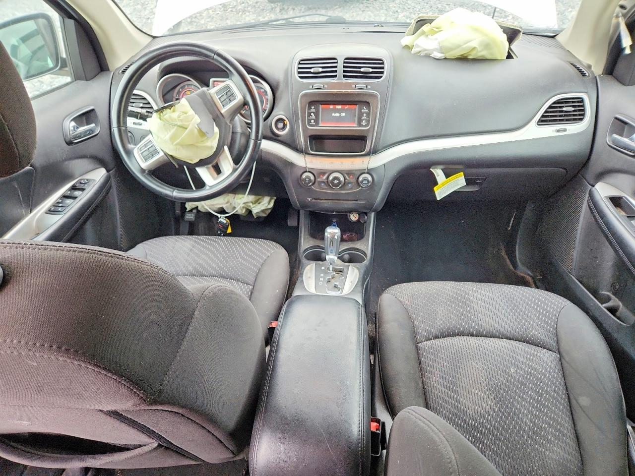 2018 DODGE JOURNEY SE photo 22