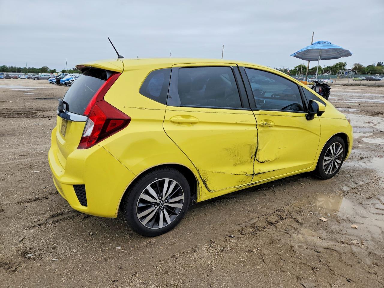2016 HONDA FIT EX photo 5