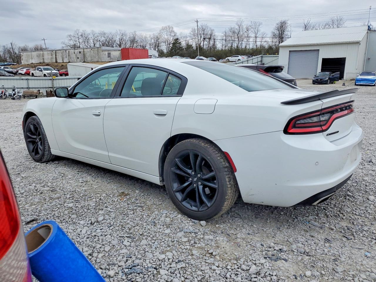 2018 DODGE CHARGER SXT photo 3