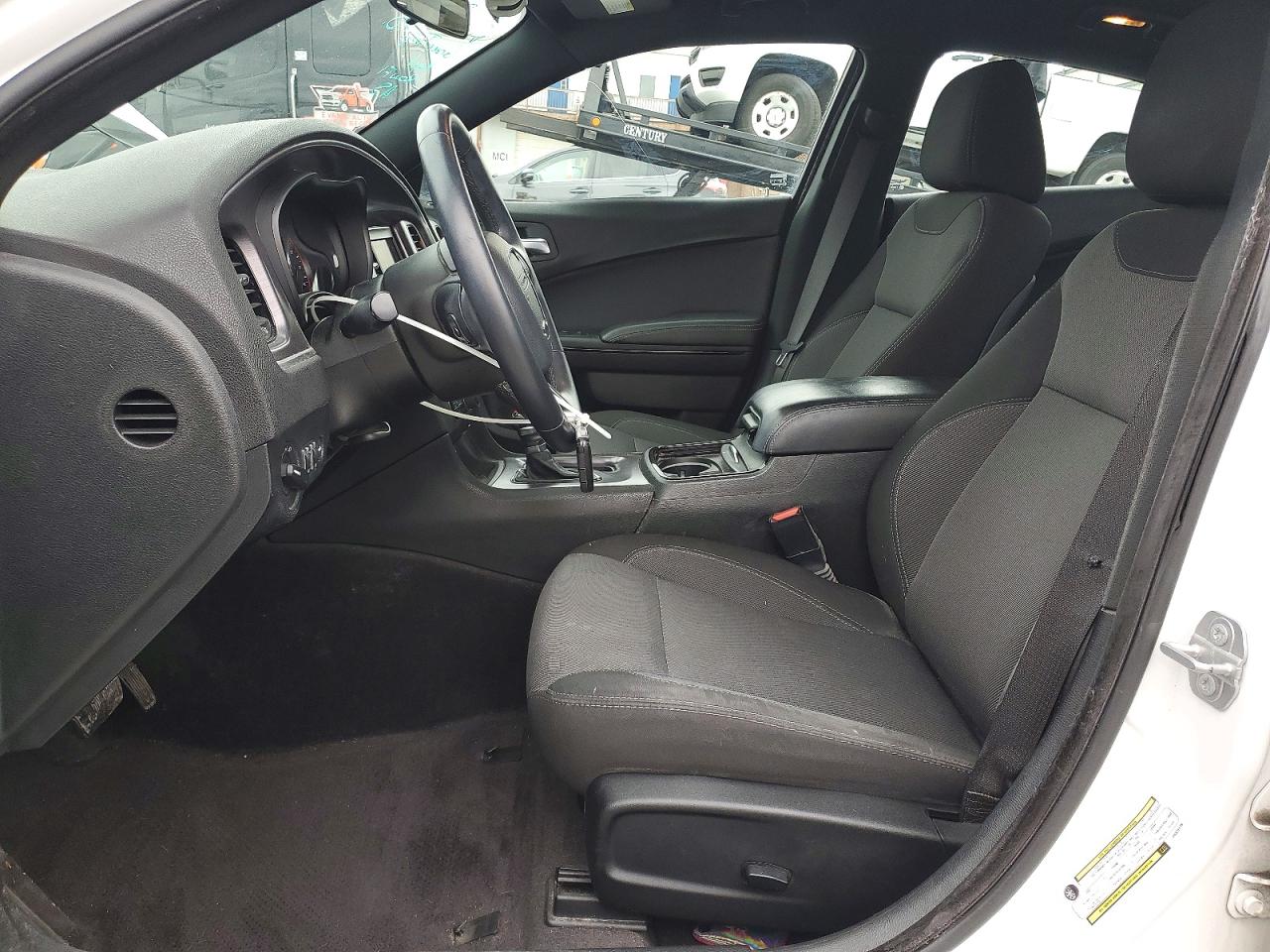2018 DODGE CHARGER SXT photo 13