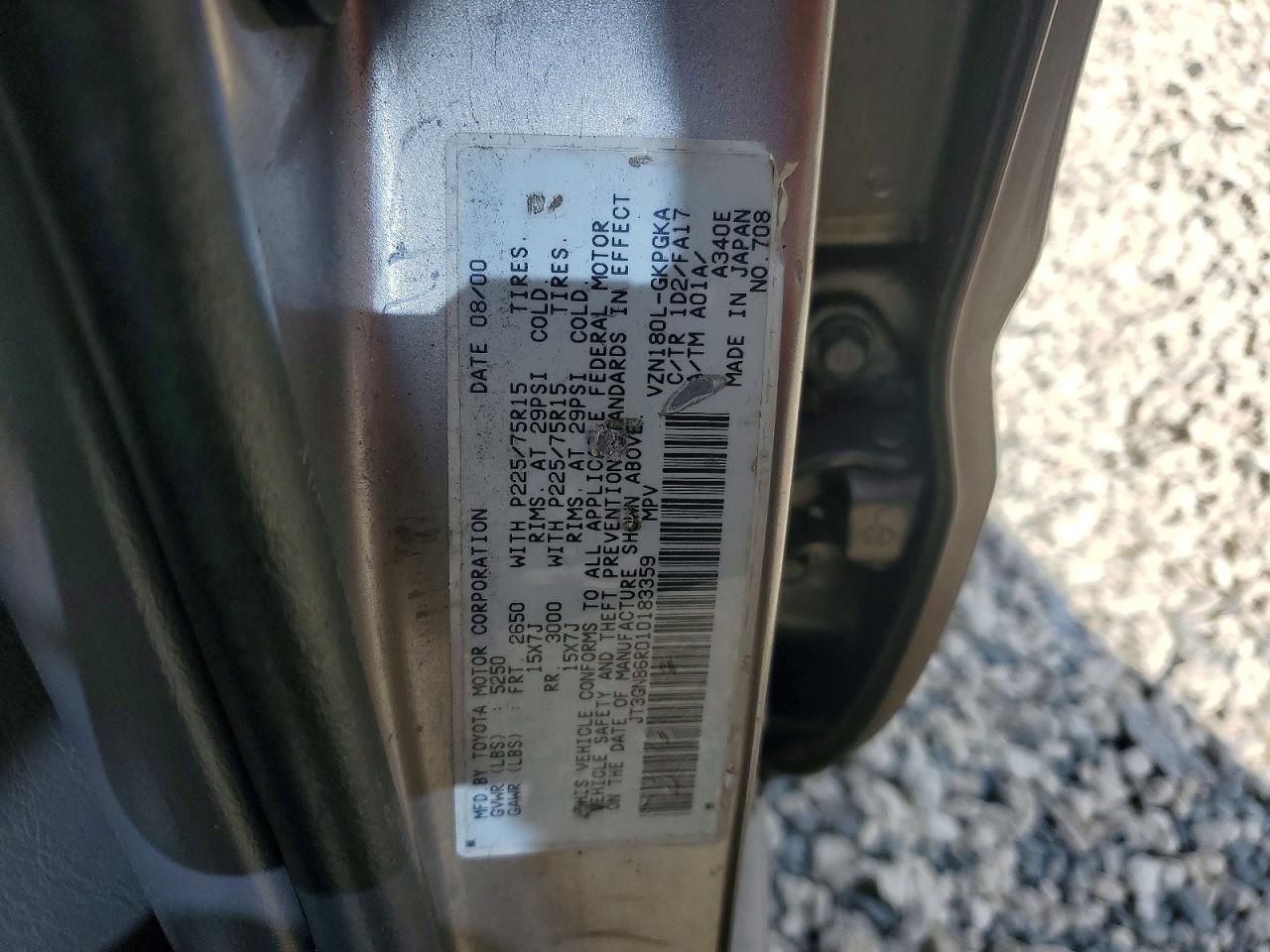 2001 TOYOTA 4RUNNER SR5 photo 34