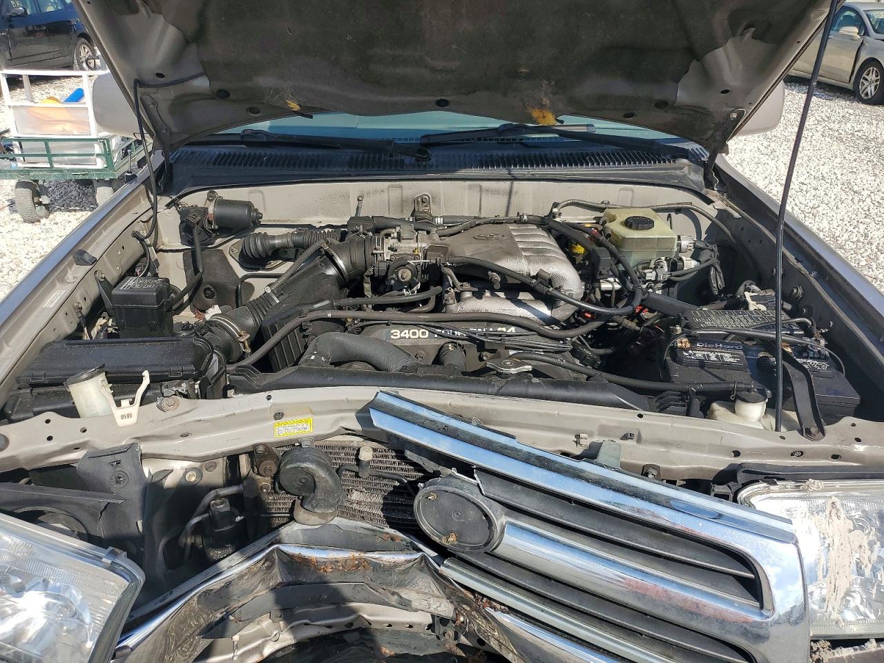 2001 TOYOTA 4RUNNER SR5 photo 31