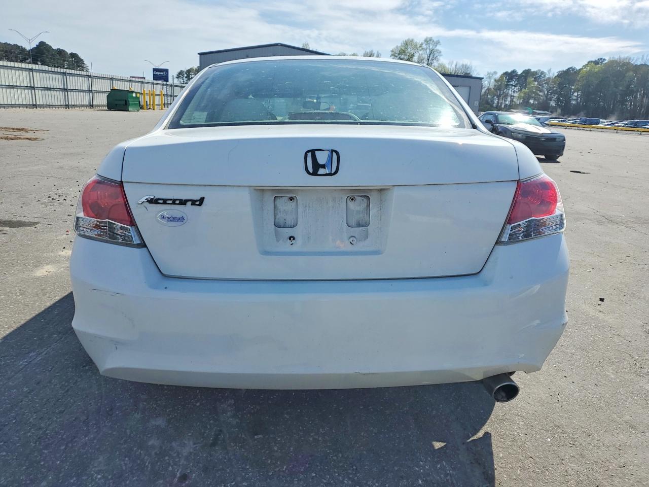 2009 HONDA ACCORD LX photo 11