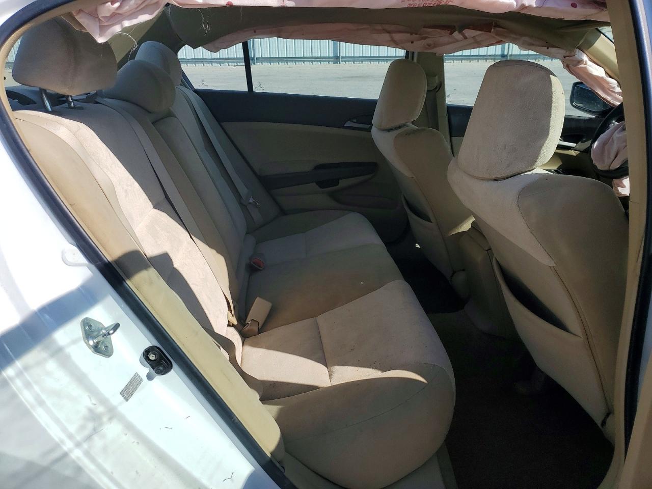 2009 HONDA ACCORD LX photo 19