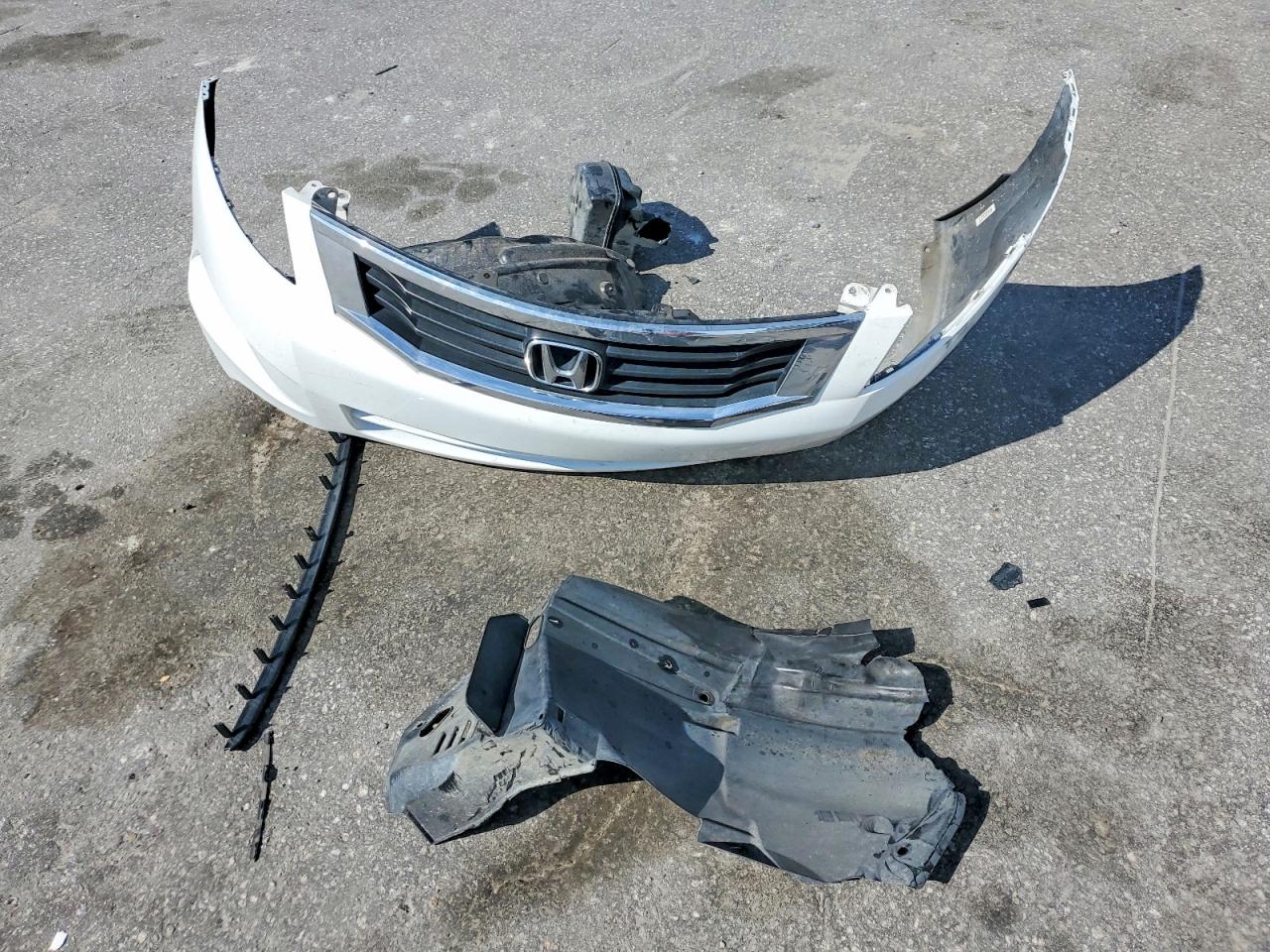 2009 HONDA ACCORD LX photo 23