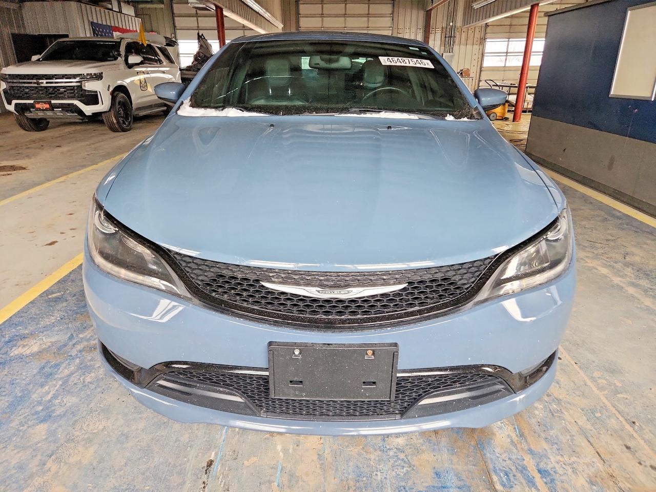 2015 CHRYSLER 200 S photo 9