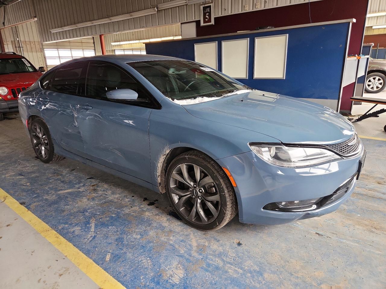 2015 CHRYSLER 200 S photo 7