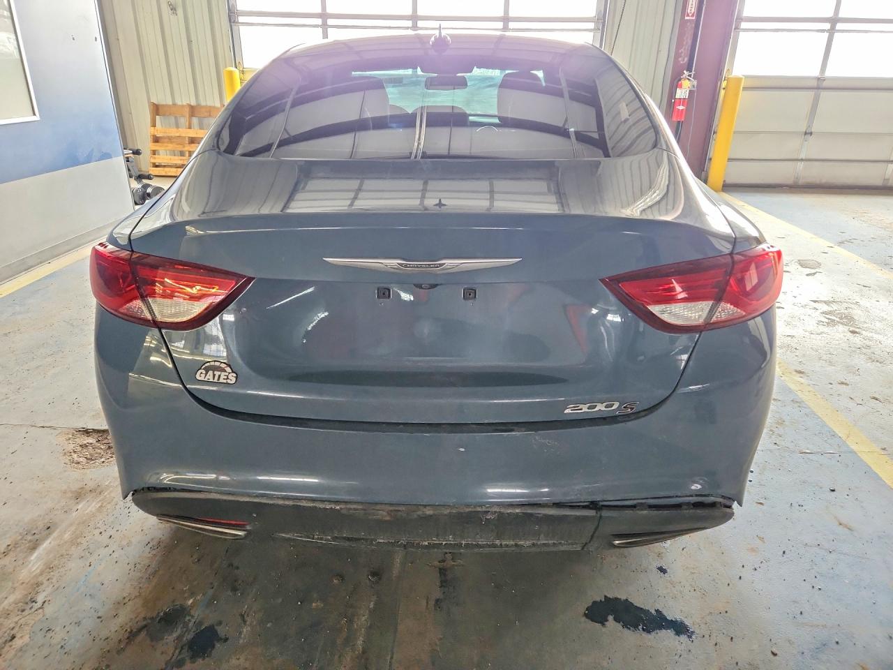 2015 CHRYSLER 200 S photo 11