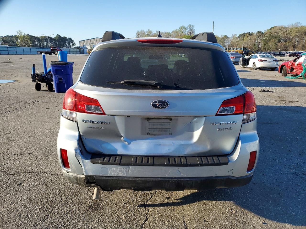 2014 SUBARU OUTBACK photo 11