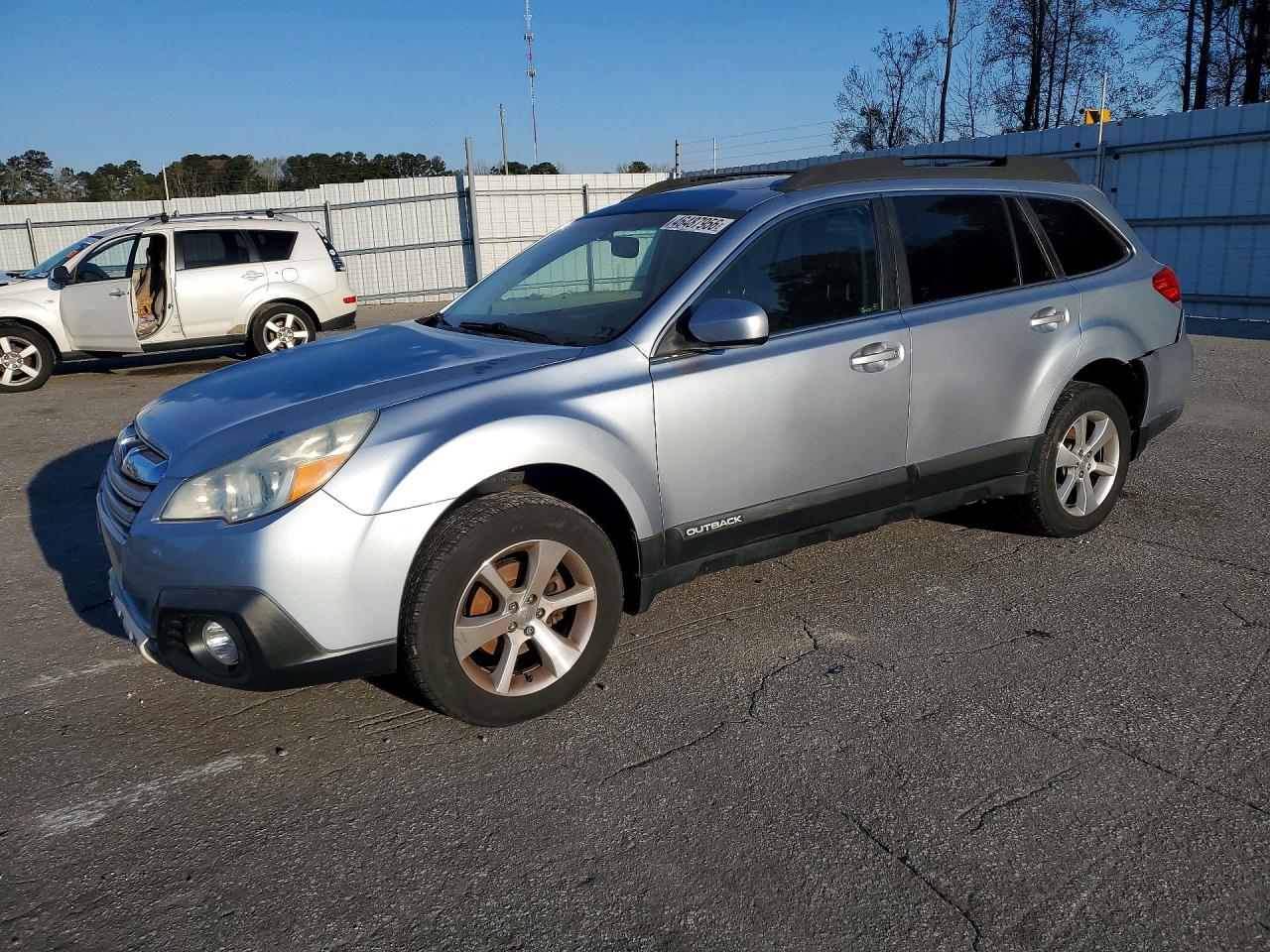 2014 SUBARU OUTBACK