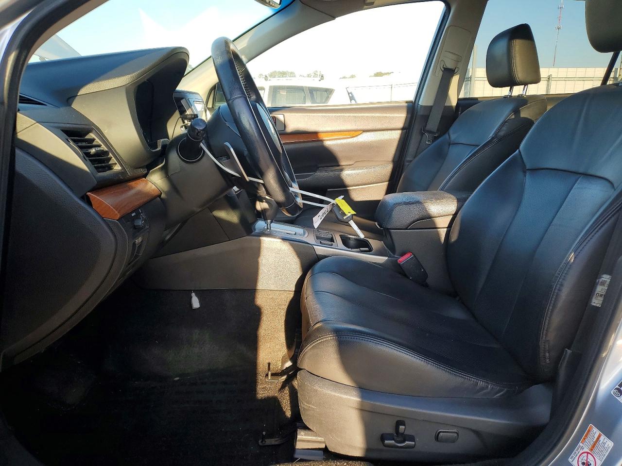 2014 SUBARU OUTBACK photo 13