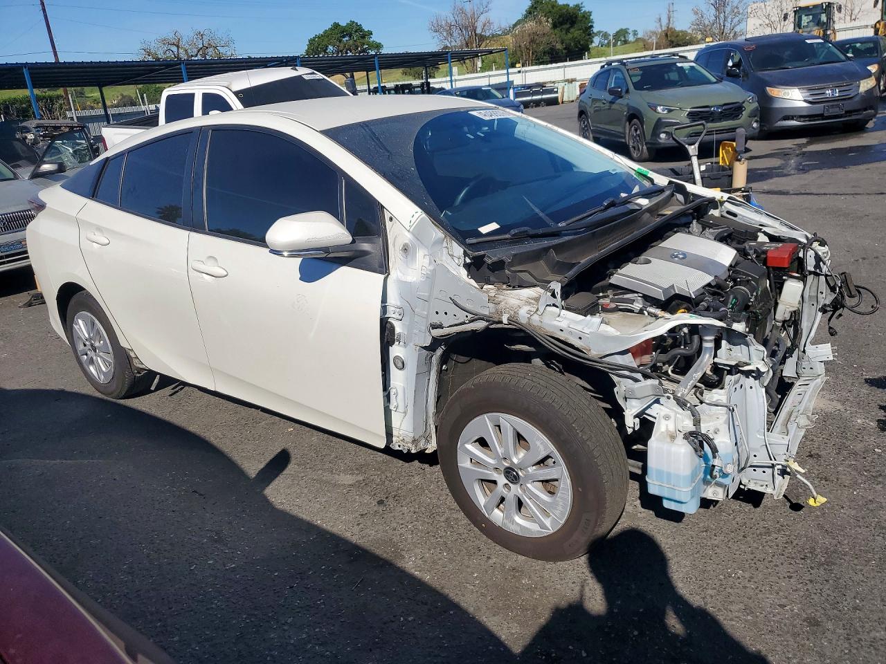 2016 TOYOTA PRIUS TWO photo 10