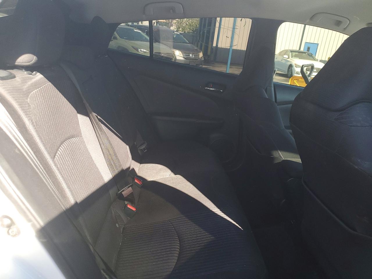2016 TOYOTA PRIUS TWO photo 28