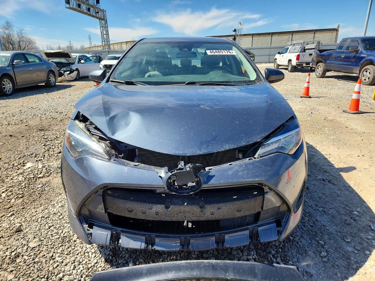 2019 TOYOTA COROLLA LE photo 13