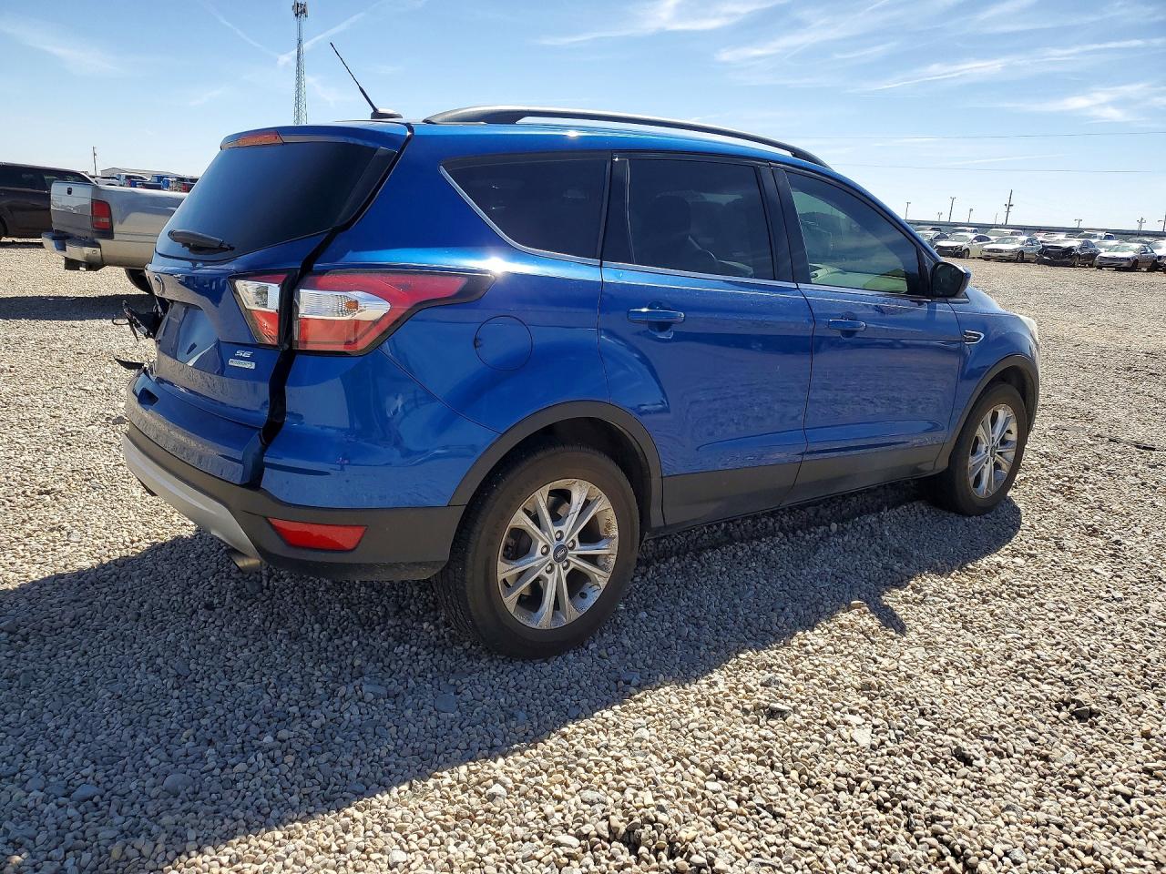 2018 FORD ESCAPE SE photo 5