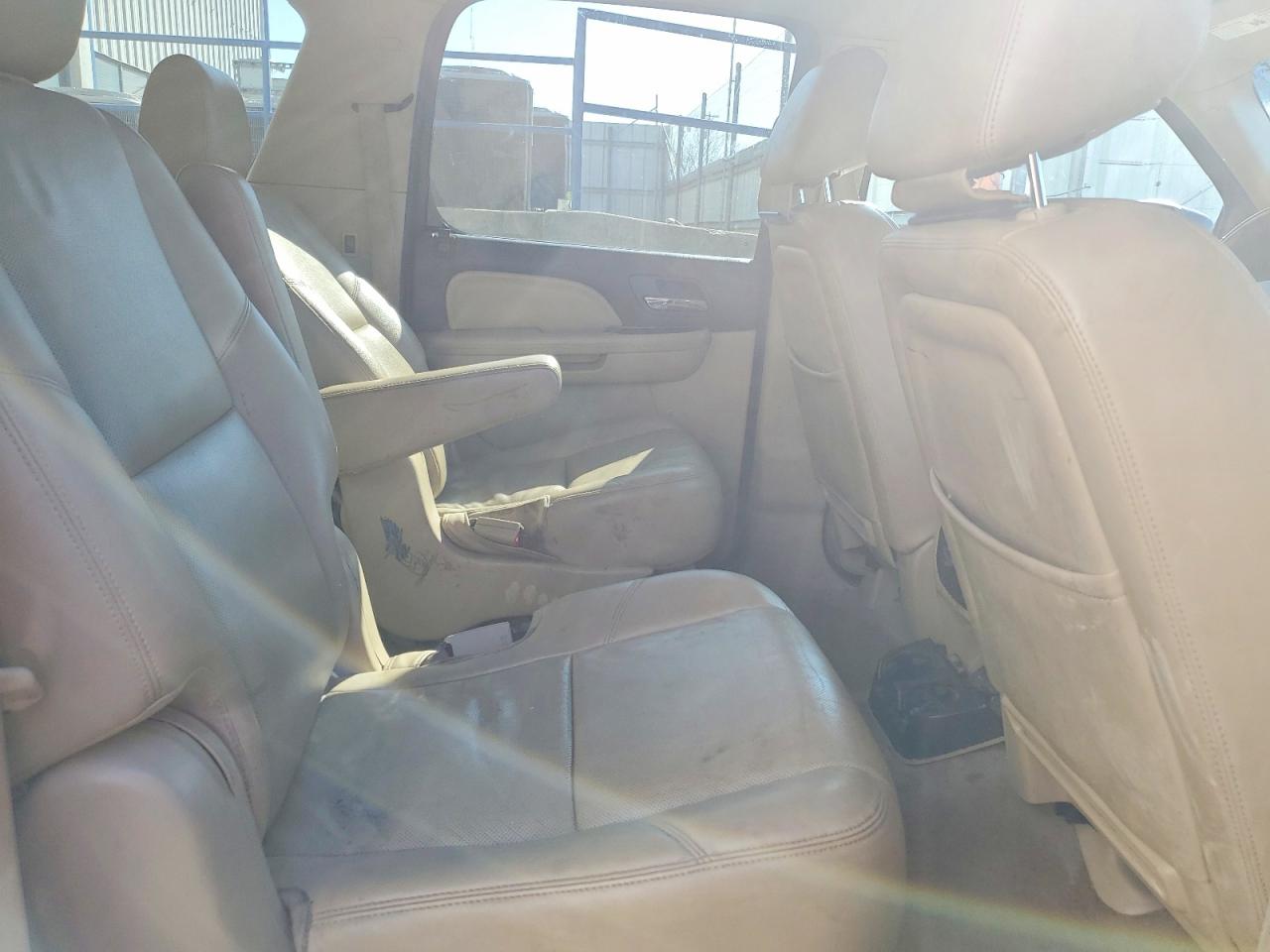 2014 GMC YUKON XL DENALI photo 11