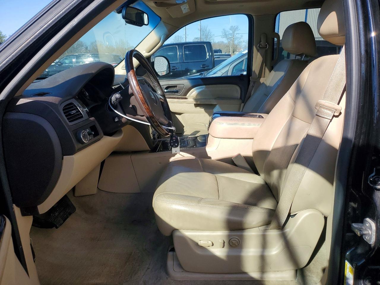 2014 GMC YUKON XL DENALI photo 7