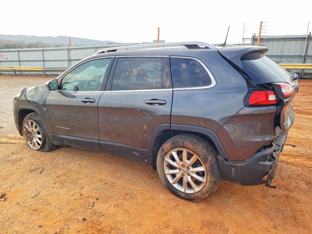 2016 JEEP CHEROKEE LIMITED photo 4