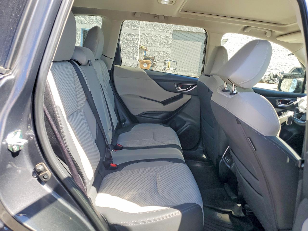 2024 SUBARU FORESTER PREMIUM photo 31