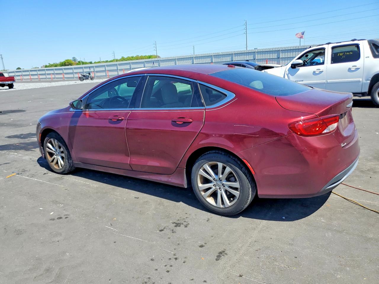 2015 CHRYSLER 200 LIMITED photo 3