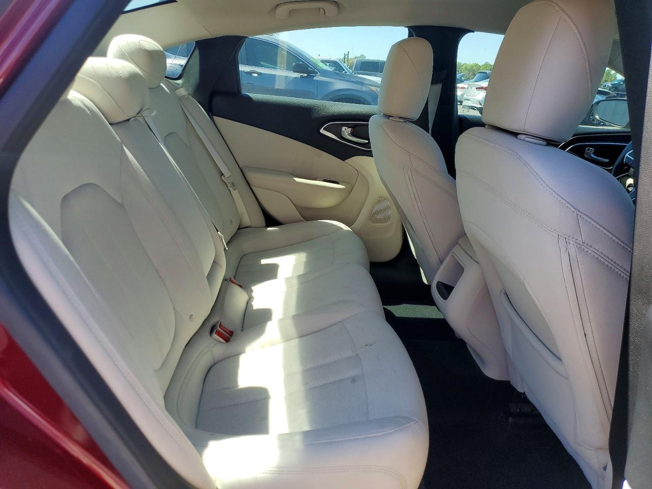 2015 CHRYSLER 200 LIMITED photo 19