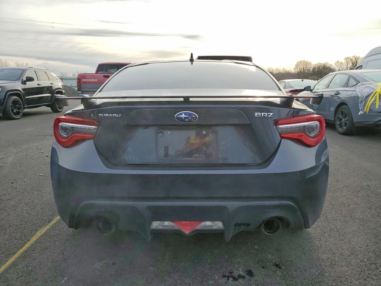 2017 SUBARU BRZ 2.0 LIMITED photo 6