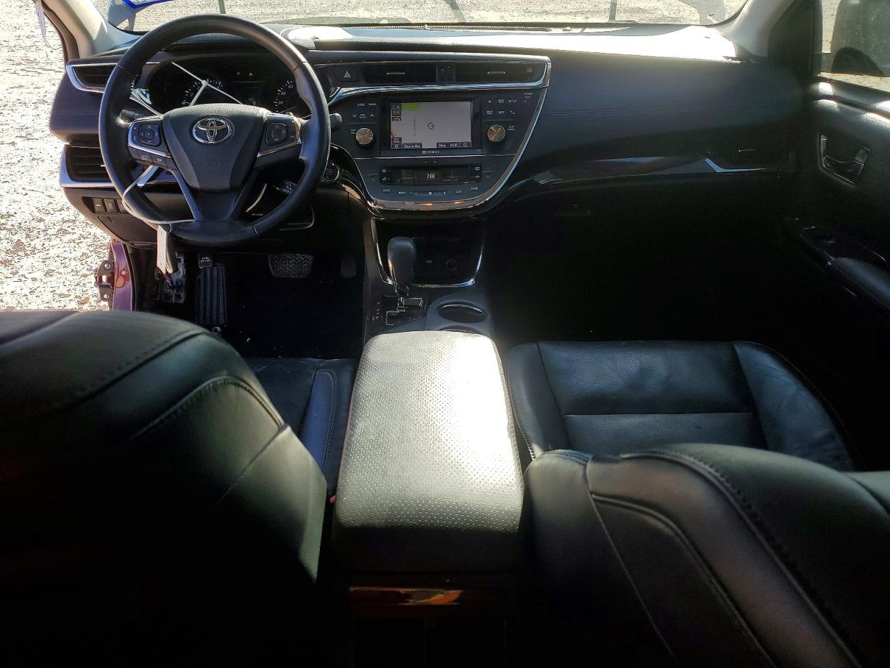 2013 TOYOTA AVALON LIMITED photo 22