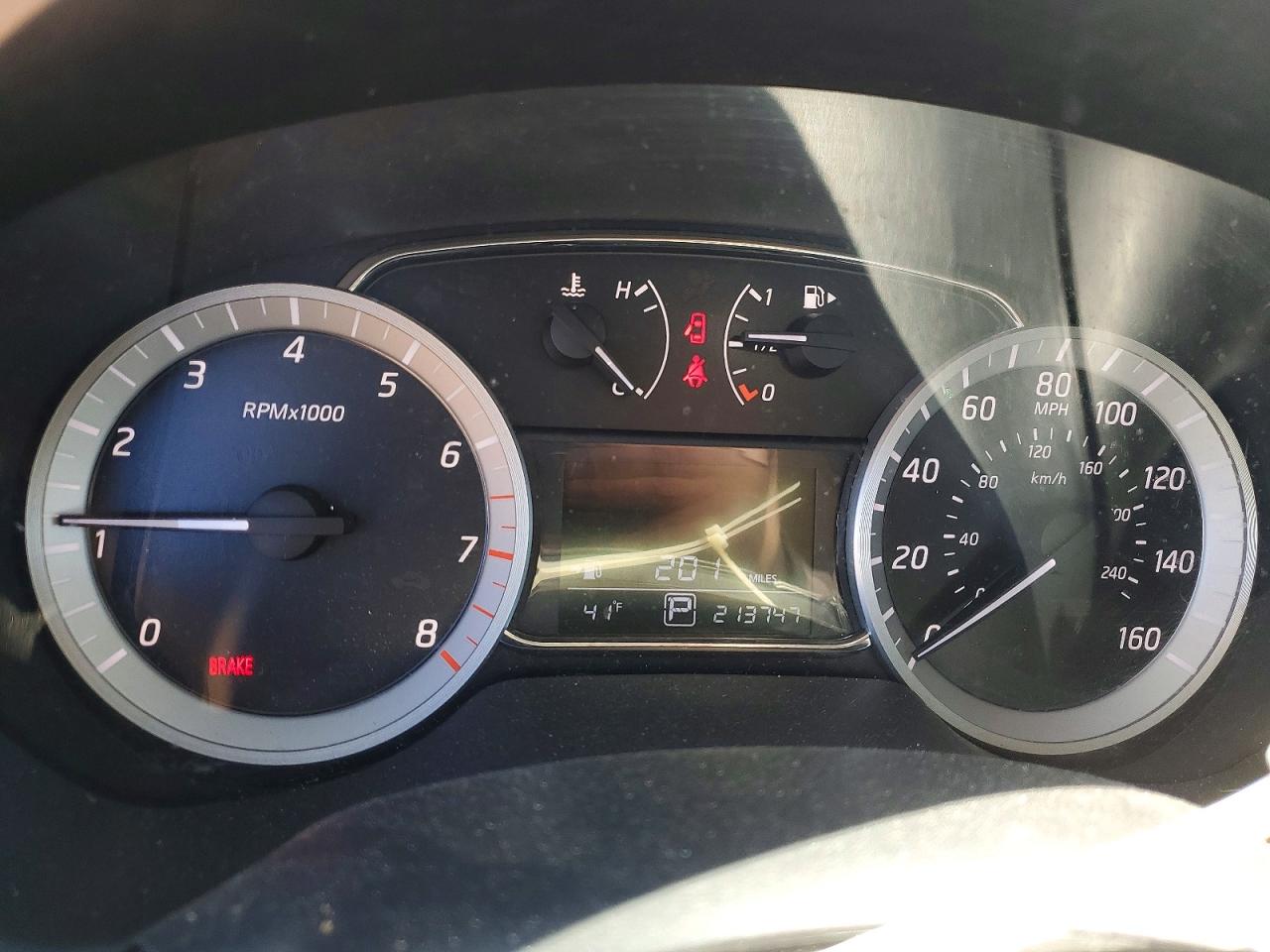 2015 NISSAN SENTRA SV photo 25