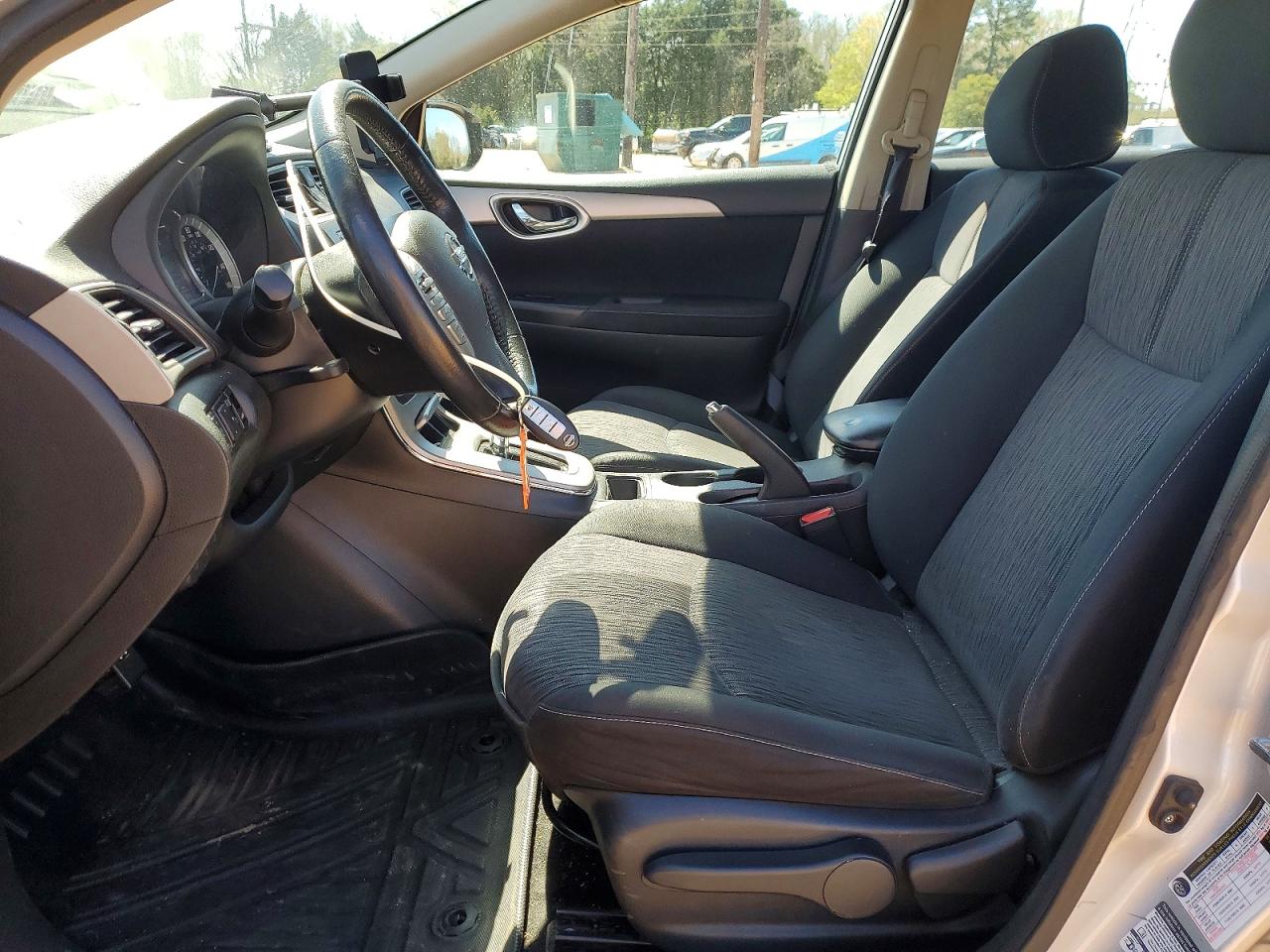 2015 NISSAN SENTRA SV photo 19