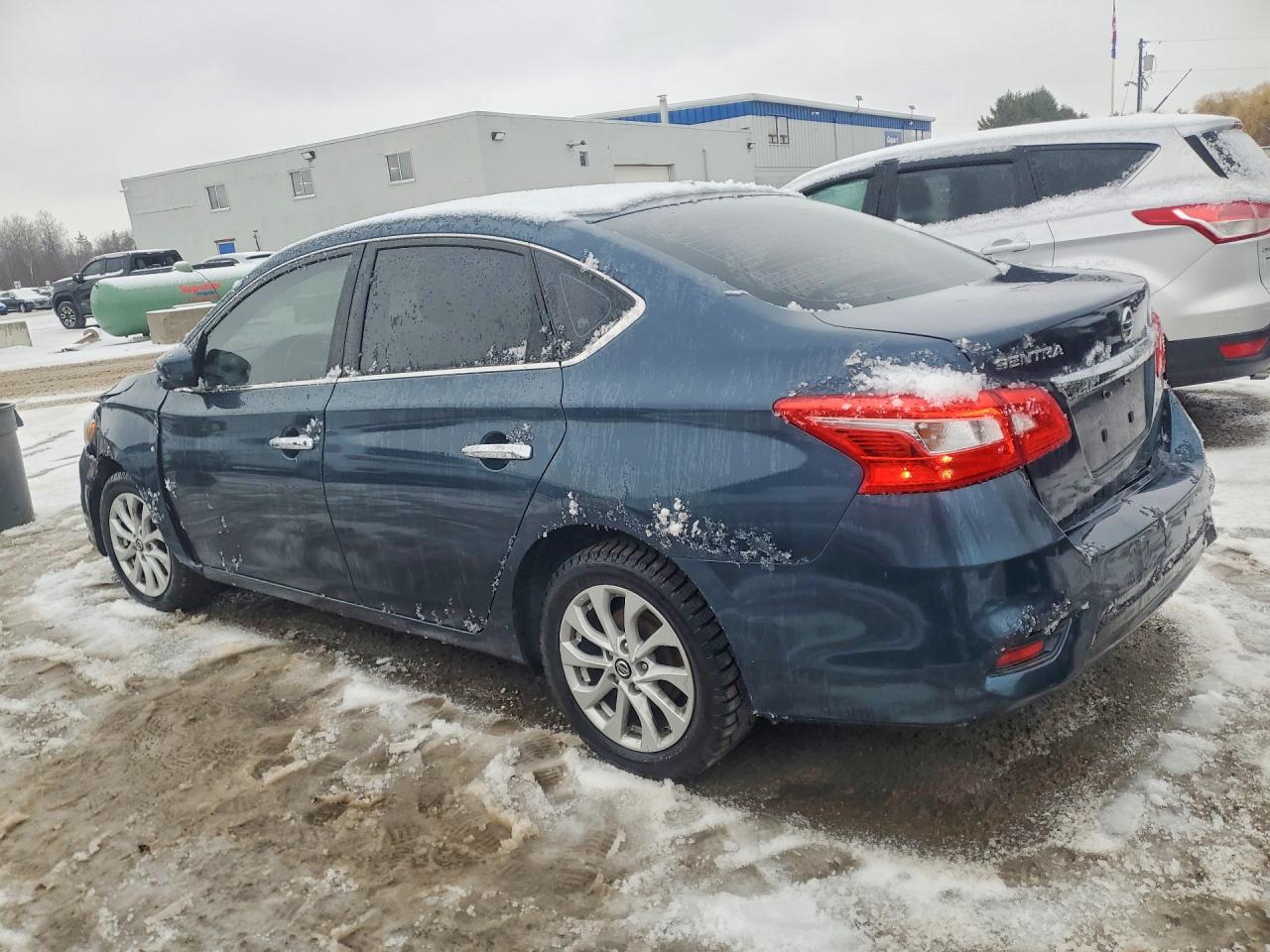 2016 NISSAN SENTRA S photo 3