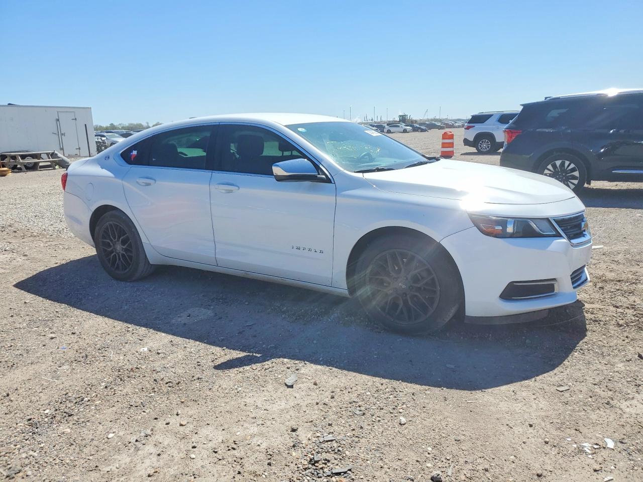 2015 CHEVROLET IMPALA LS photo 4